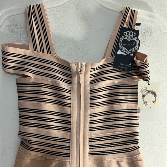 NEW WITH TAG CELEBRITY STYLE CS COLLECTION SLEEVELESS DRESS SIZE XXS - Picture 6 of 10